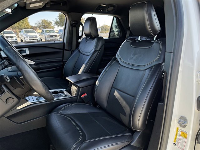 Certified 2020 Ford Explorer ST w/ Premium Technology Package image 26