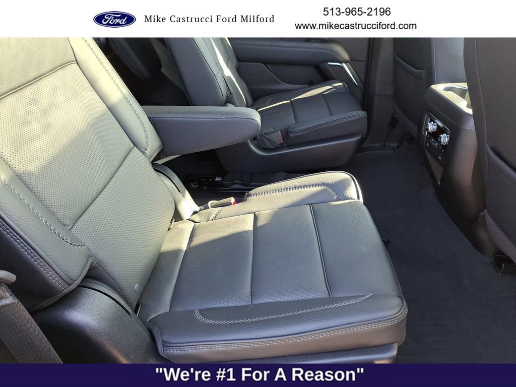 Used 2023 GMC Yukon Denali w/ LPO, Floor Liner Package image 27