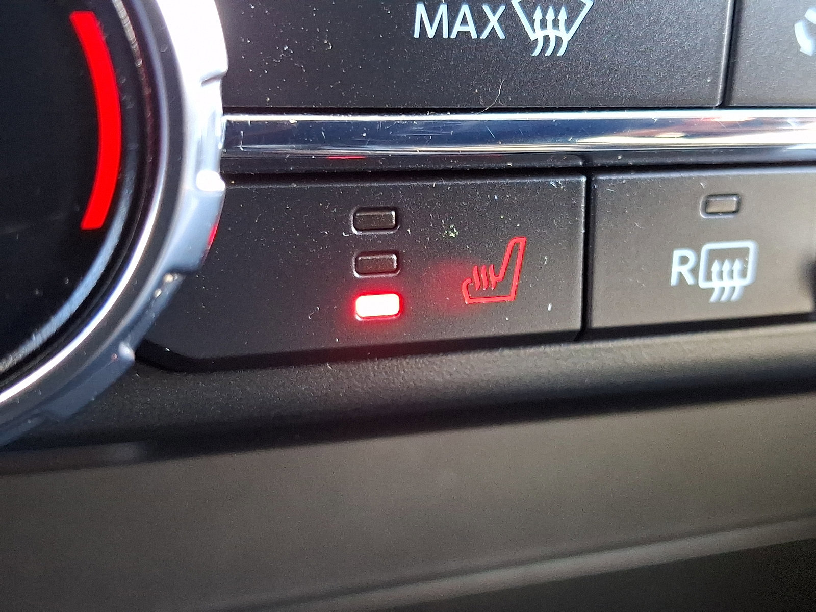 Certified 2022 Ford F150 XLT w/ Equipment Group 302A High image 26