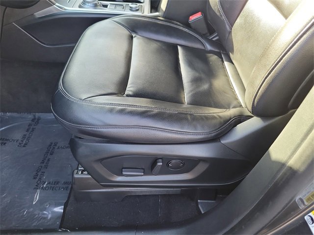 Certified 2020 Ford Explorer XLT w/ Equipment Group 202A image 18