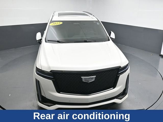 Used 2023 Cadillac Escalade Sport Platinum w/ LPO, ONYX Package AWD/4WD image 20