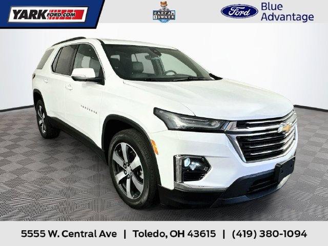 Used 2023 Chevrolet Traverse LT w/ LT Premium Package