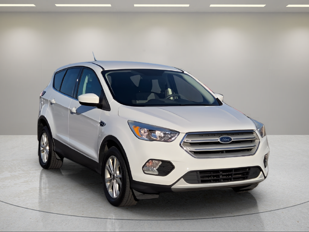 Certified 2019 Ford Escape SE