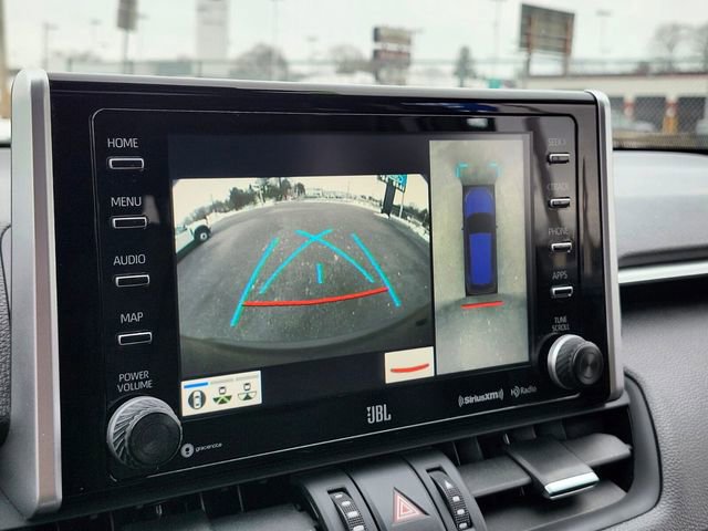 Used 2020 Toyota RAV4 Limited image 22