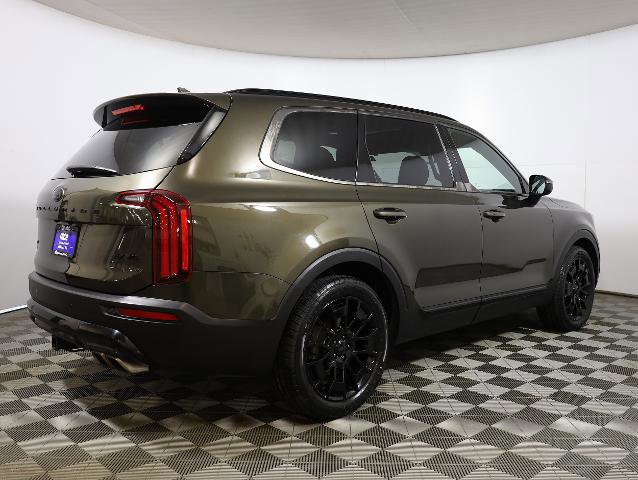 Used 2021 Kia Telluride SX w/ SX Prestige Package image 4