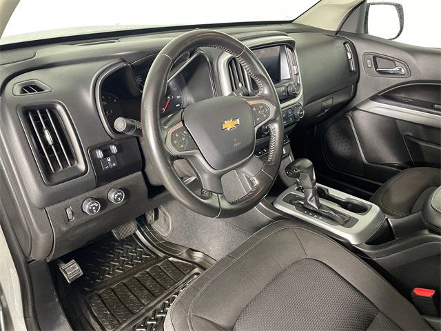 Used 2020 Chevrolet Colorado LT w/ Safety Package image 3