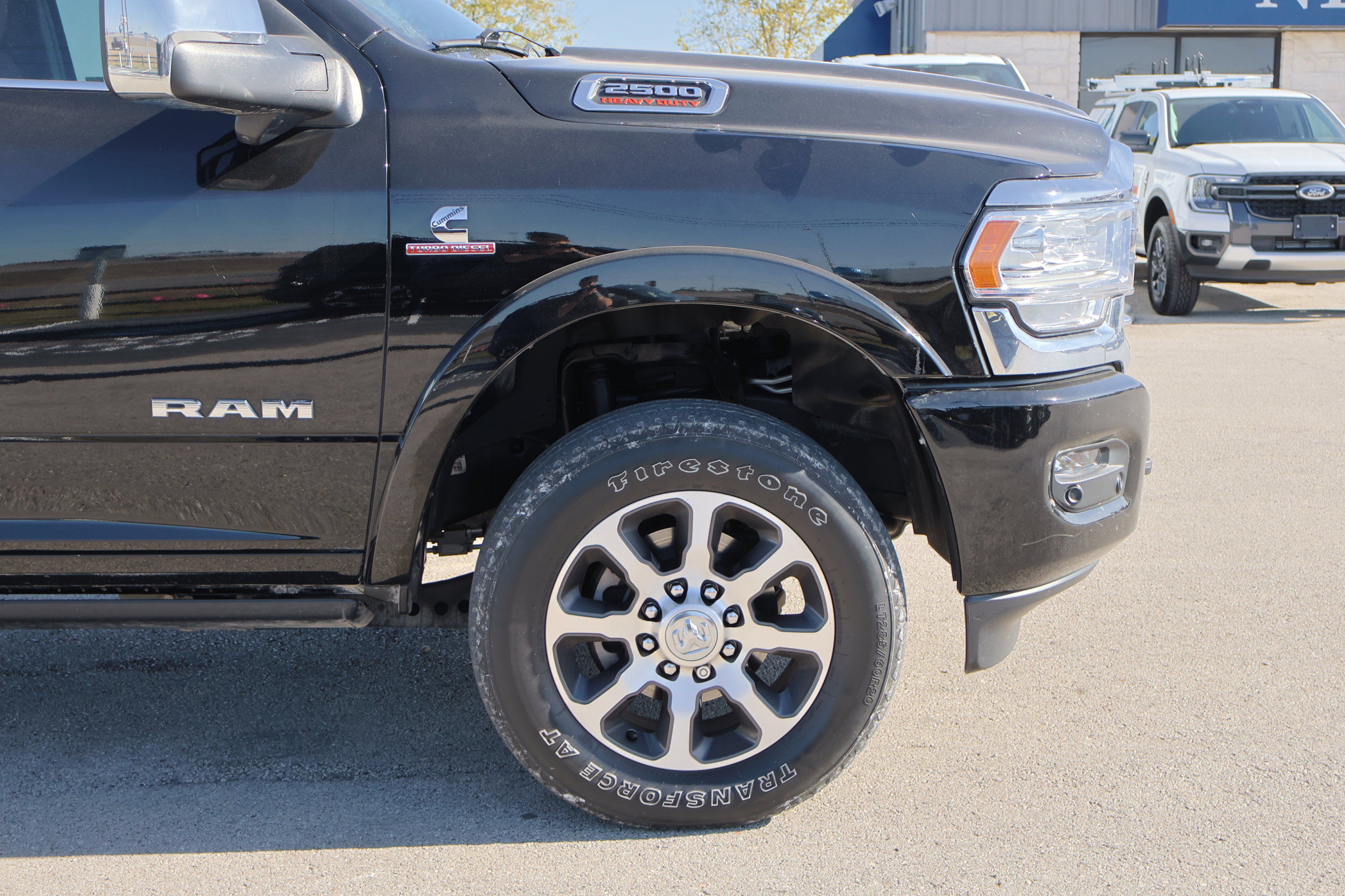 Used 2024 RAM 2500 Limited w/ Towing Technology Group image 12