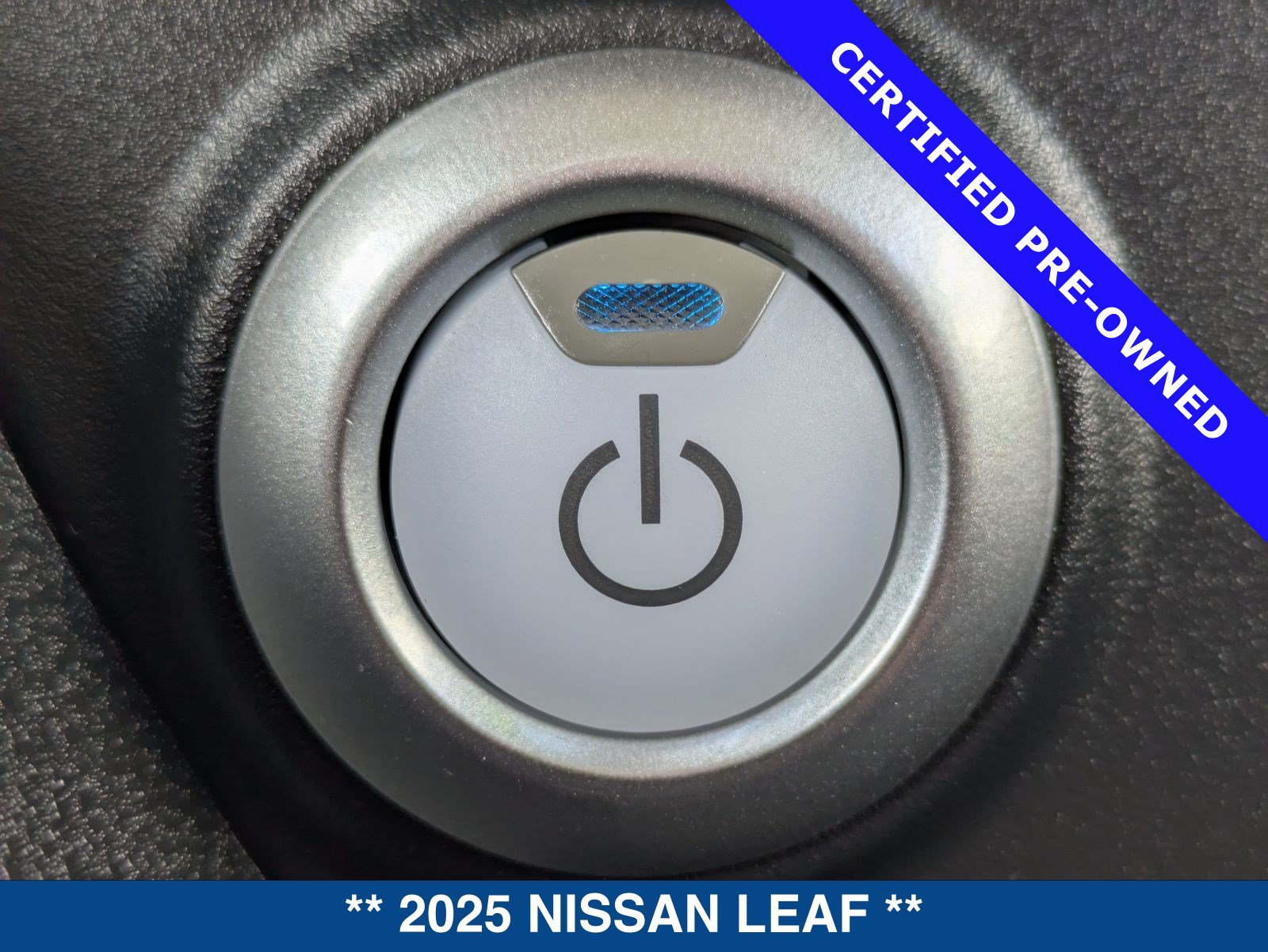 Used 2025 Nissan Leaf S FWD image 33