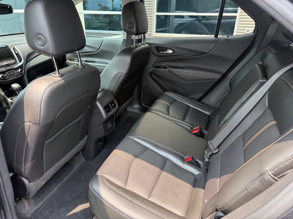 Used 2022 Chevrolet Equinox Premier w/ LPO, Floor Liner Package FWD image 20