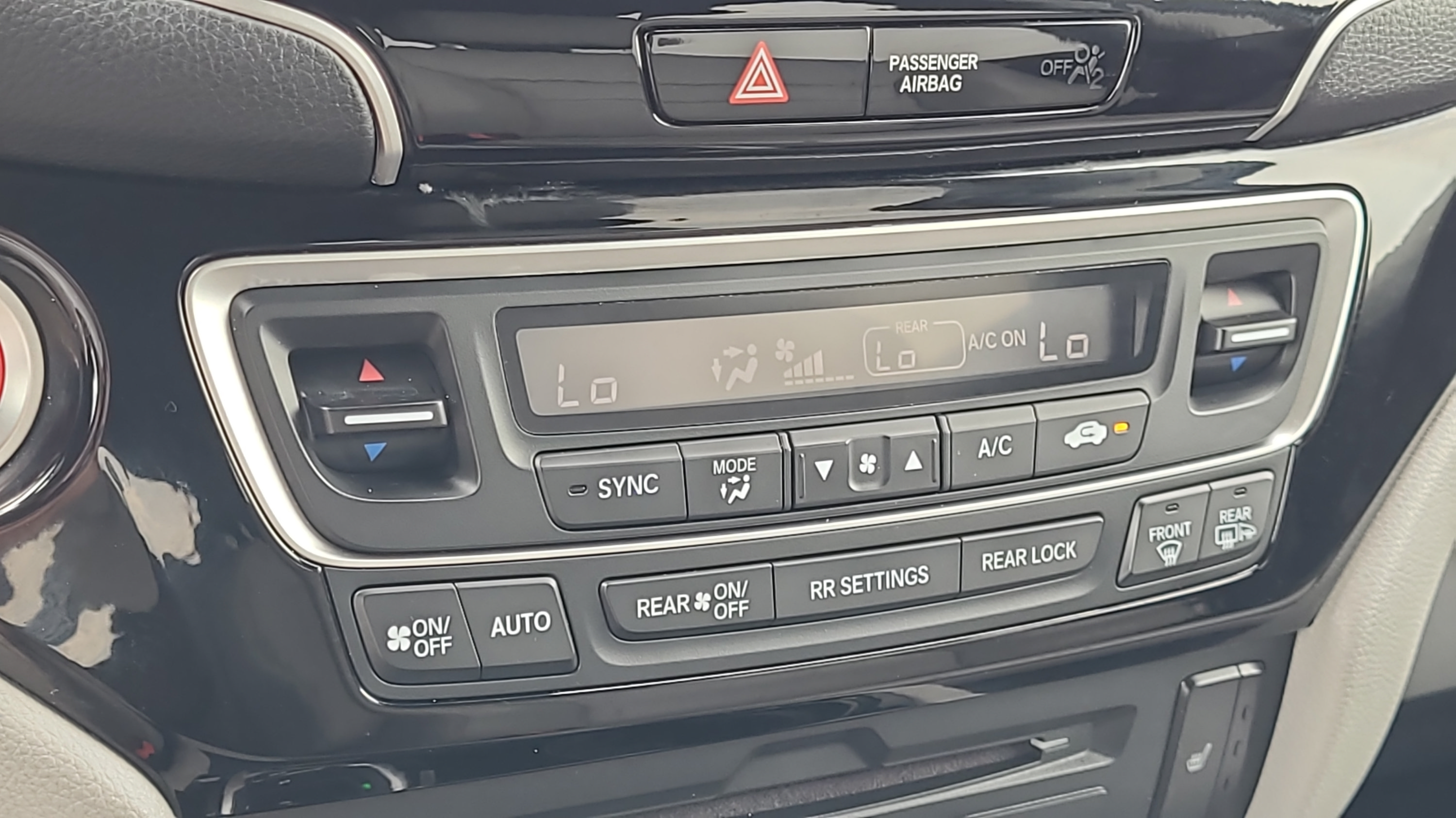 Used 2021 Honda Pilot Touring image 23