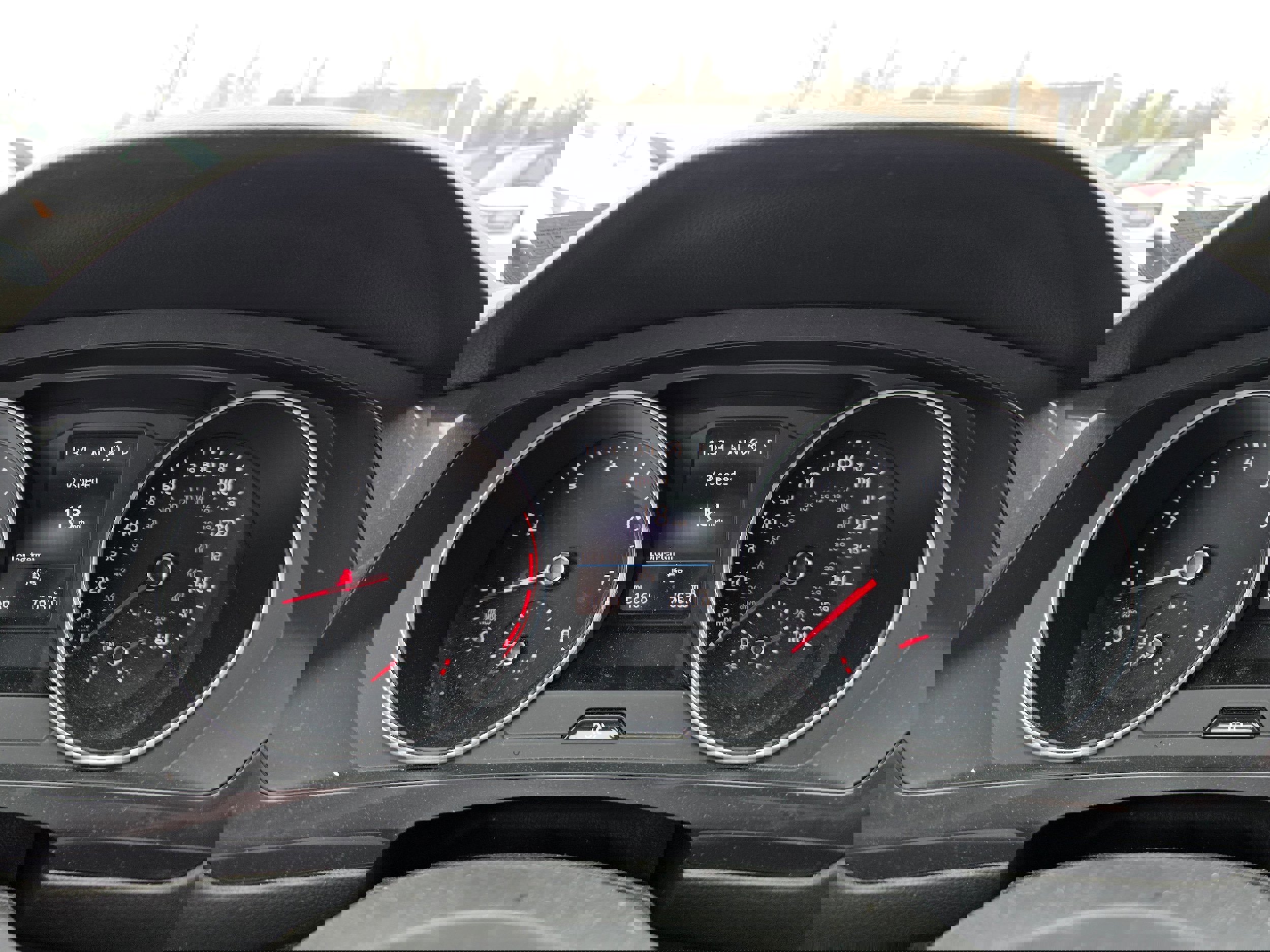 Used 2021 Volkswagen Tiguan SE R-Line image 14