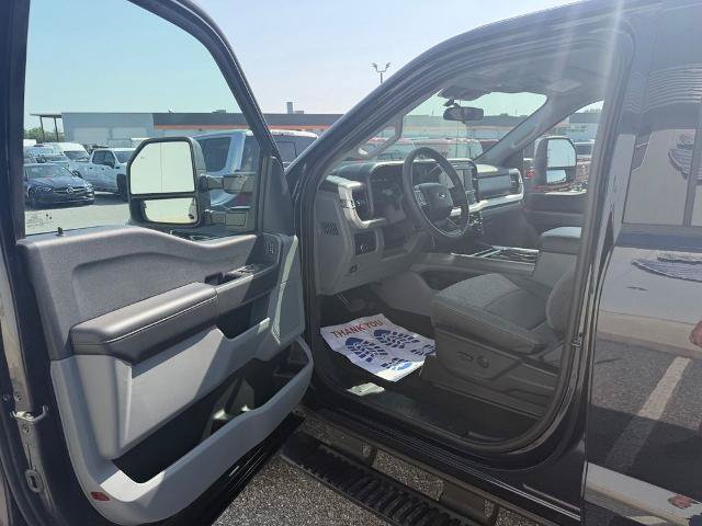 Certified 2025 Ford F250 XLT w/ FX4 Off-Road Package AWD/4WD image 10