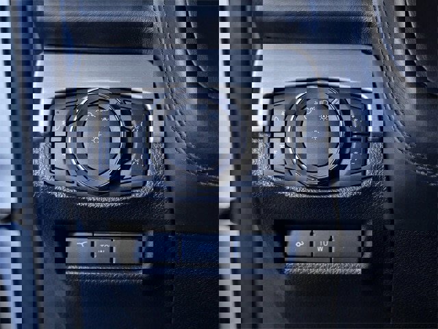 Certified 2019 Ford Explorer Platinum image 24