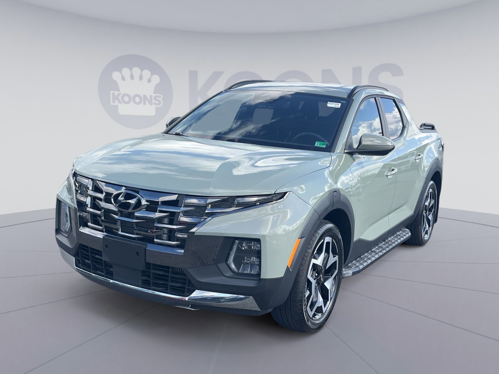 Used 2024 Hyundai Santa Cruz Limited AWD/4WD image 2
