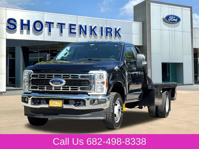 Certified 2025 Ford F350 XLT AWD/4WD image 3