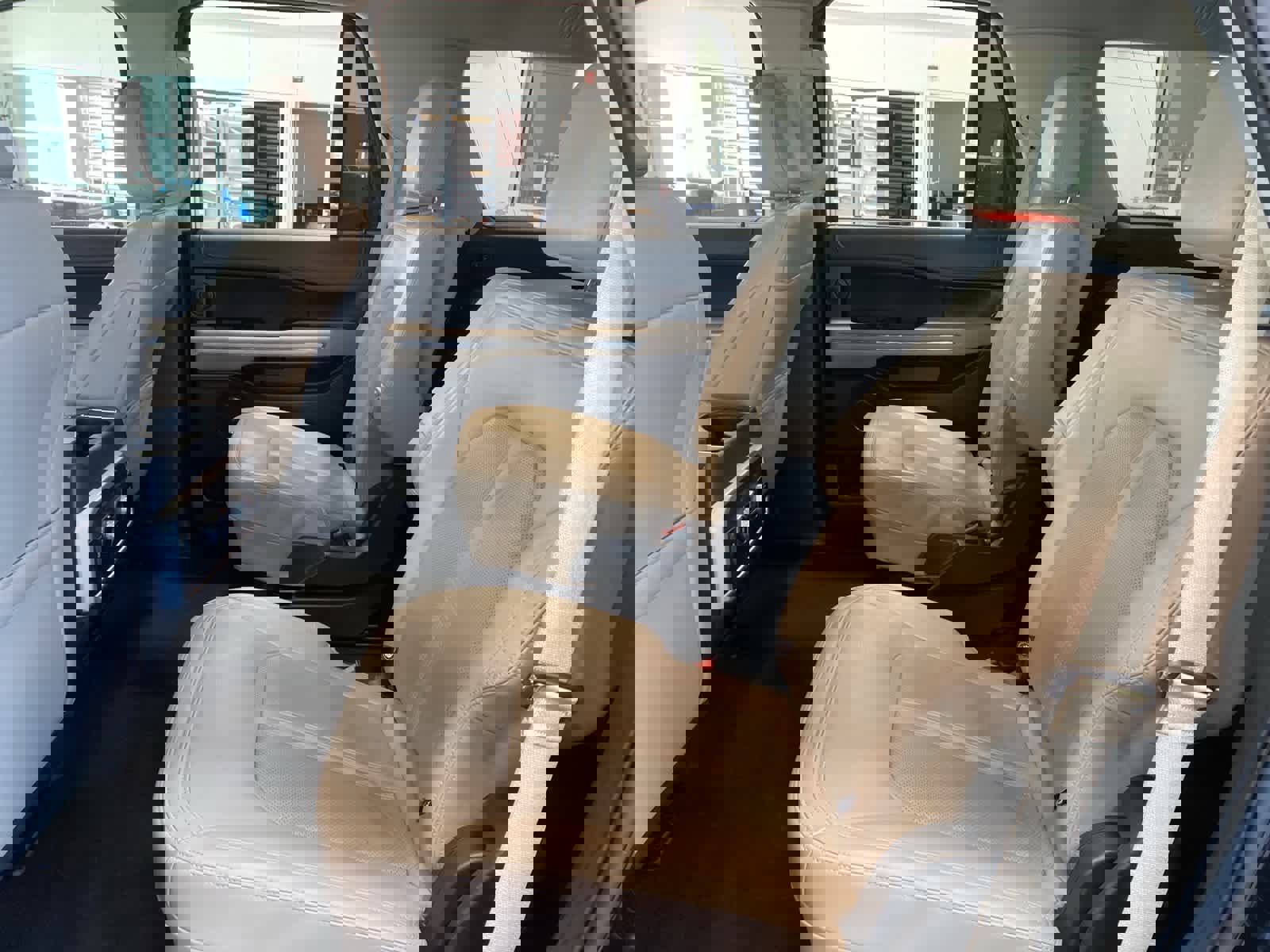 Certified 2023 Ford Expedition Limited image 25