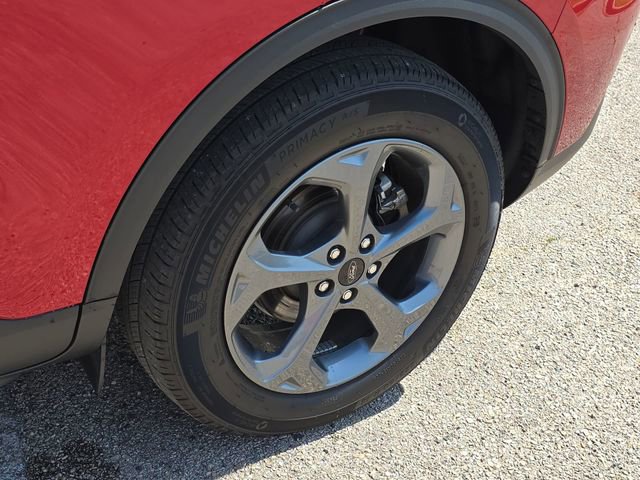 Certified 2025 Ford Escape ST-Line AWD/4WD image 10