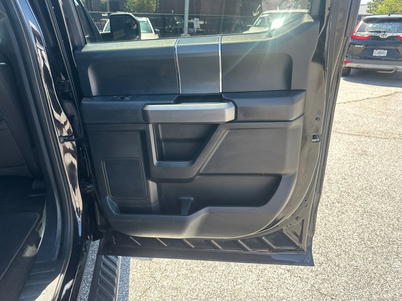 Certified 2019 Ford F150 XLT w/ Equipment Group 302A Luxury AWD/4WD image 18