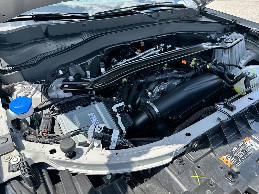 Certified 2025 Ford Explorer ST-Line w/ Premium Package RWD image 26