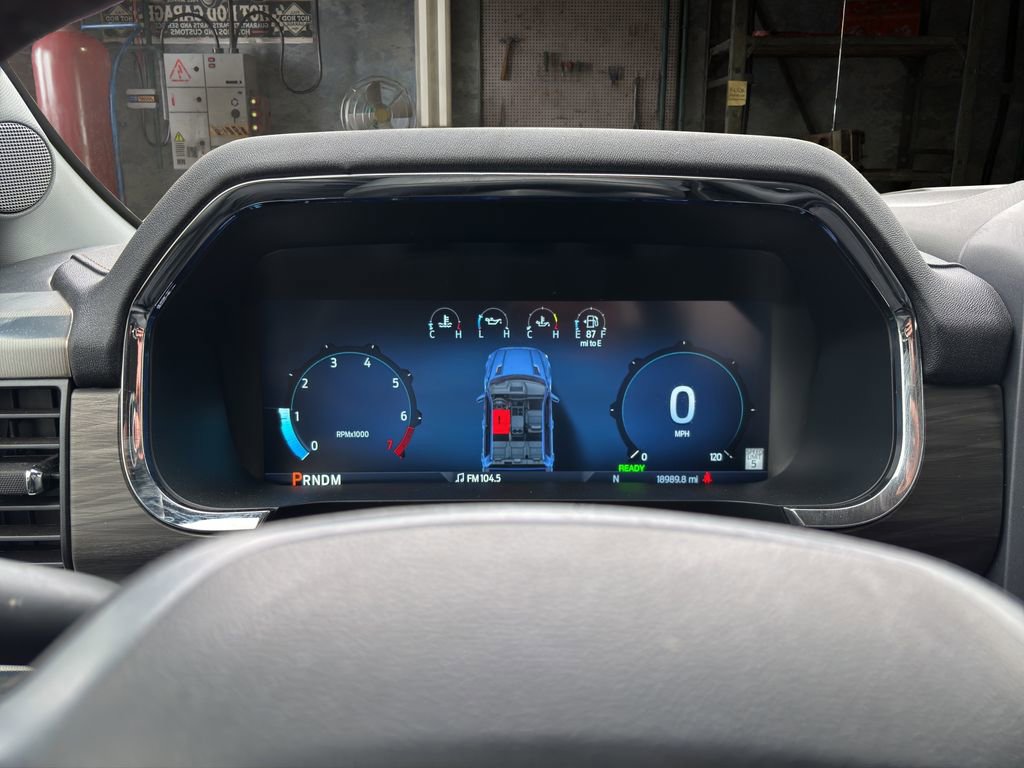 Certified 2025 Ford F150 Lariat w/ Equipment Group 501A Mid image 21