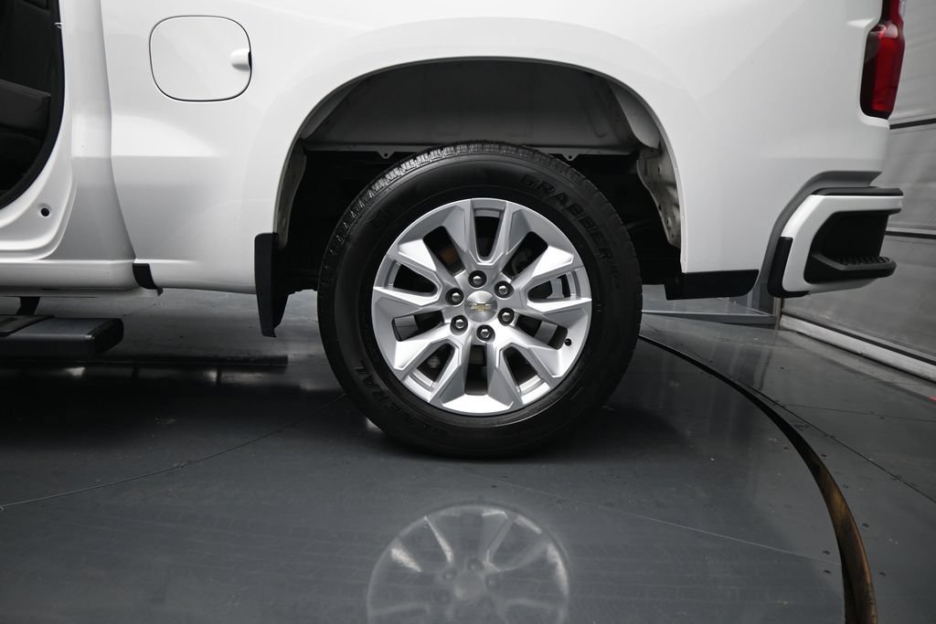 Used 2021 Chevrolet Silverado 1500 Custom RWD image 16