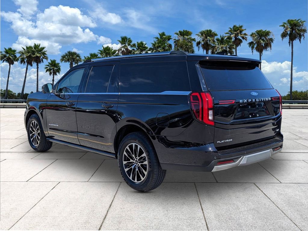 Certified 2025 Ford Expedition Max Platinum image 3