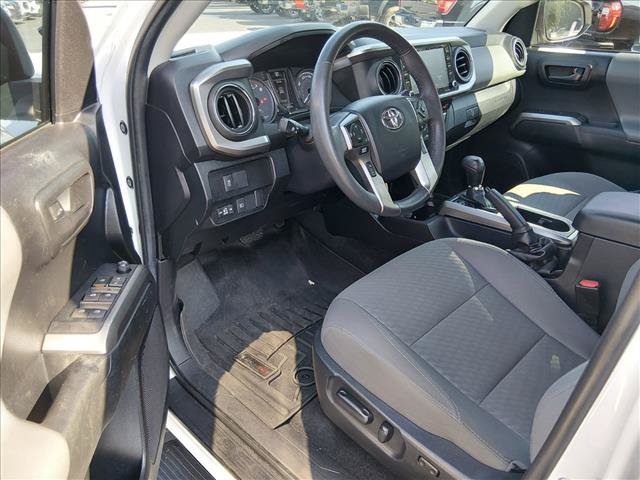 Used 2022 Toyota Tacoma SR5 w/ Technology Package RWD image 10