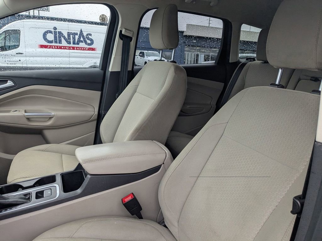 Certified 2019 Ford Escape SE image 14