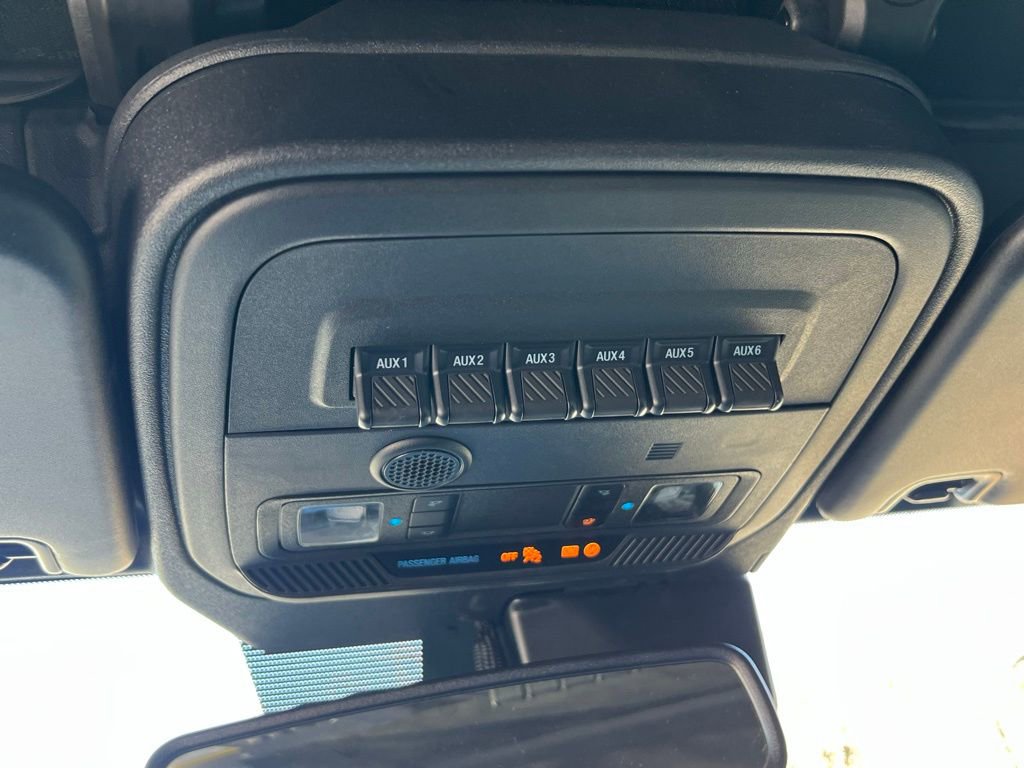 Certified 2024 Ford Bronco Raptor w/ Interior Carbon Fibre Pack image 31