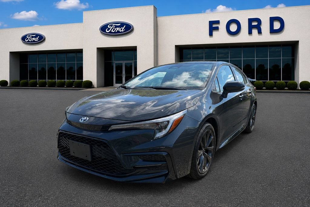 Used 2026 Toyota Corolla SE