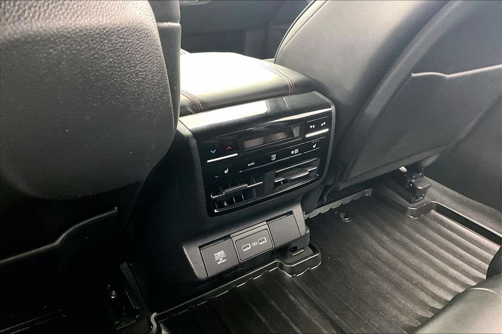 Used 2023 Acura MDX A-Spec AWD/4WD image 34