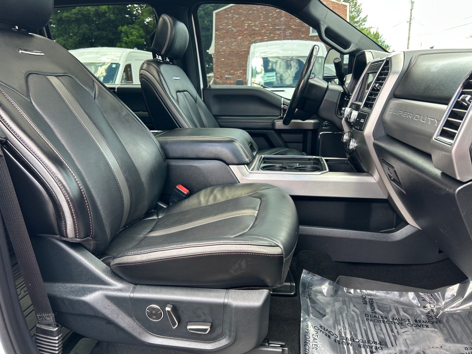 Certified 2020 Ford F350 Platinum w/ FX4 Off-Road Package AWD/4WD image 21