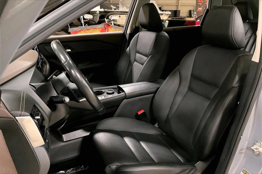 Used 2023 Nissan Rogue SL w/ SL Premium Package image 24