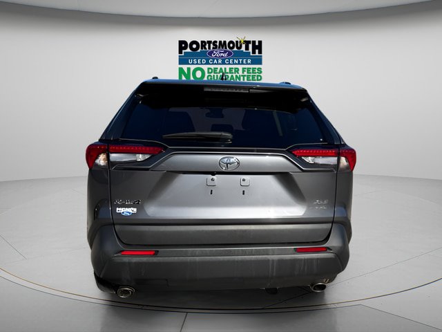 Used 2023 Toyota RAV4 XLE AWD/4WD image 25