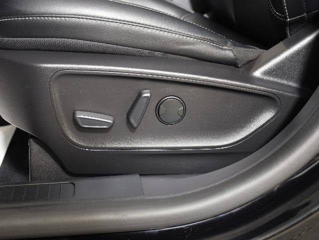 Certified 2022 Ford Escape Titanium w/ Class II Trailer Tow Package image 20