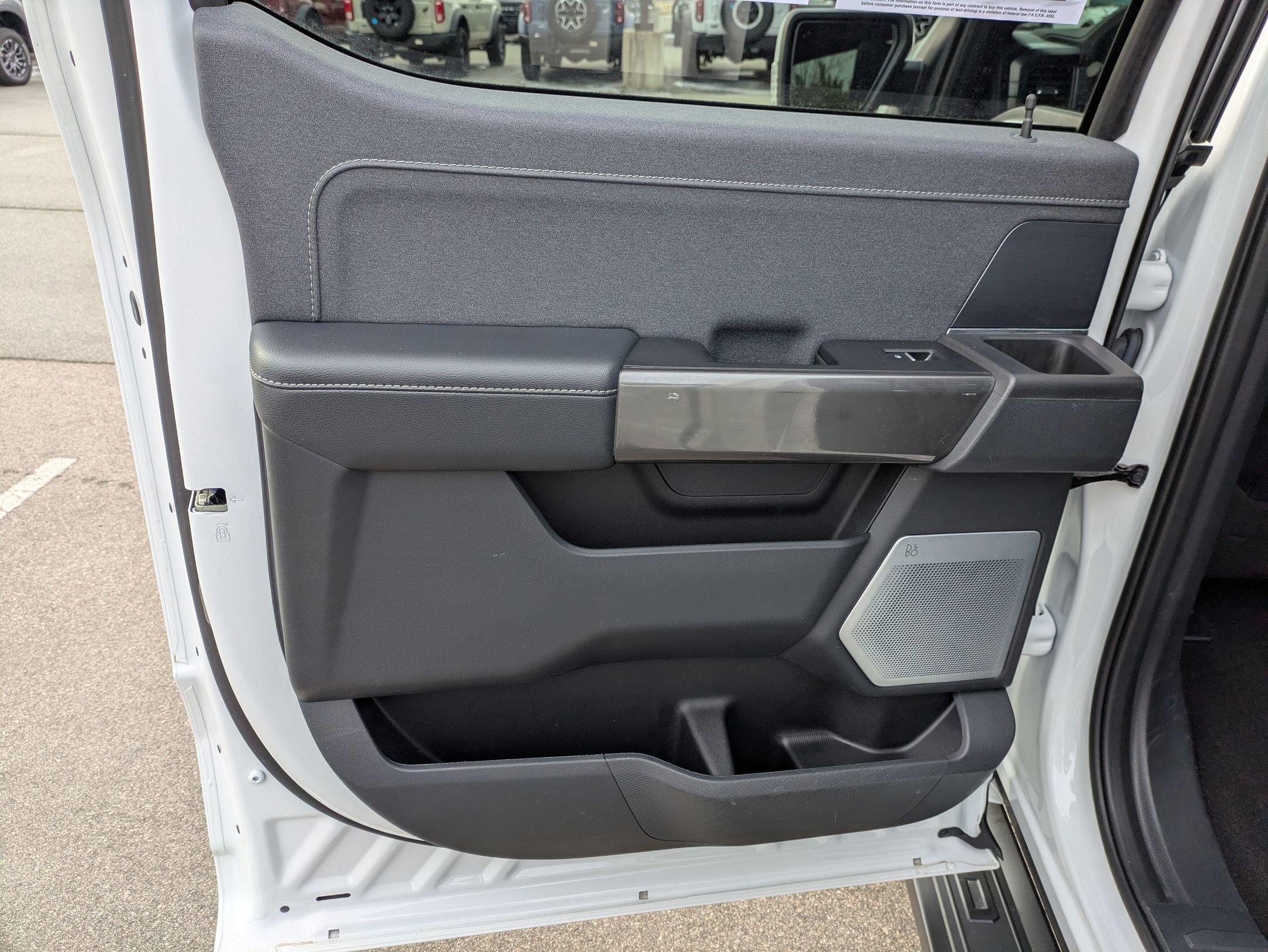 Certified 2023 Ford F150 Lariat w/ Equipment Group 502A High image 35