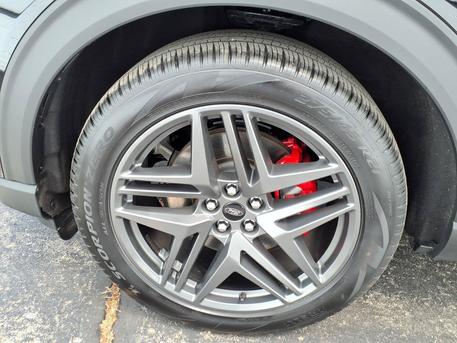 Certified 2025 Ford Explorer ST AWD/4WD image 7