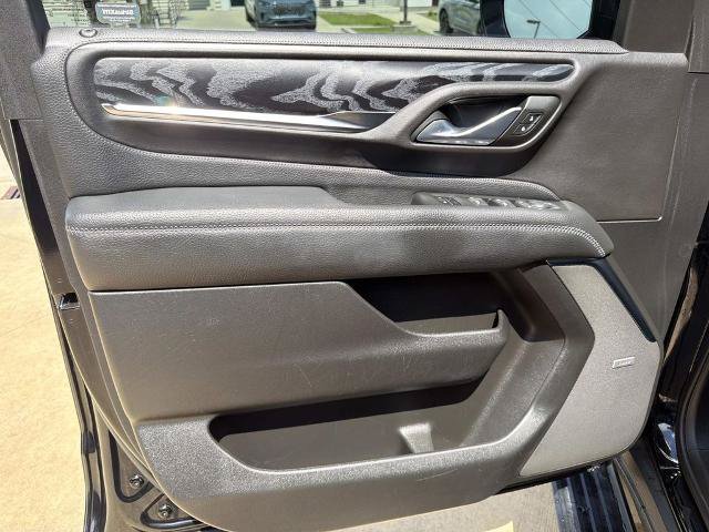 Used 2023 GMC Yukon XL Denali RWD image 23