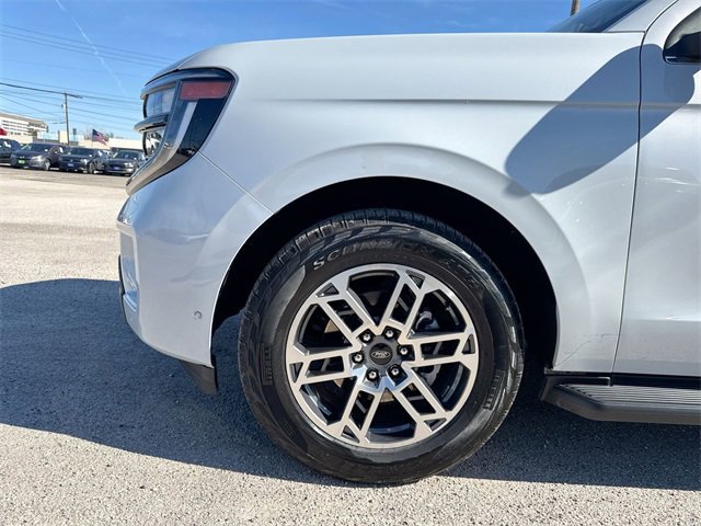 Certified 2025 Ford Expedition Max Active image 24