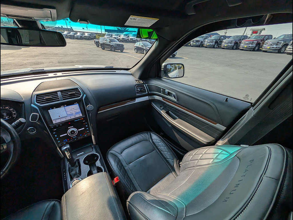Certified 2019 Ford Explorer Platinum AWD/4WD image 16