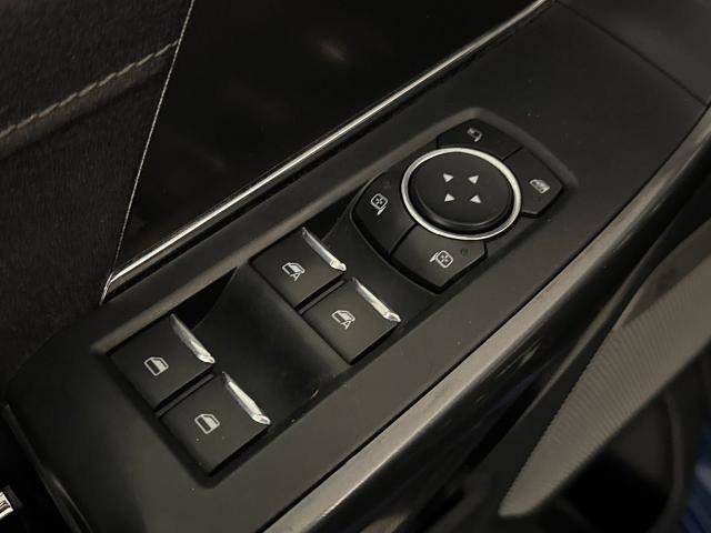 Certified 2022 Ford F150 Lariat w/ Equipment Group 502A High image 17