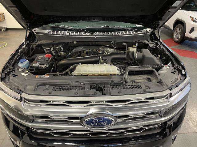 Certified 2023 Ford Expedition Platinum image 40