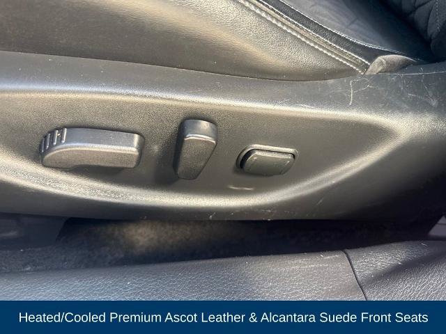 Used 2017 Nissan Maxima SR FWD image 11