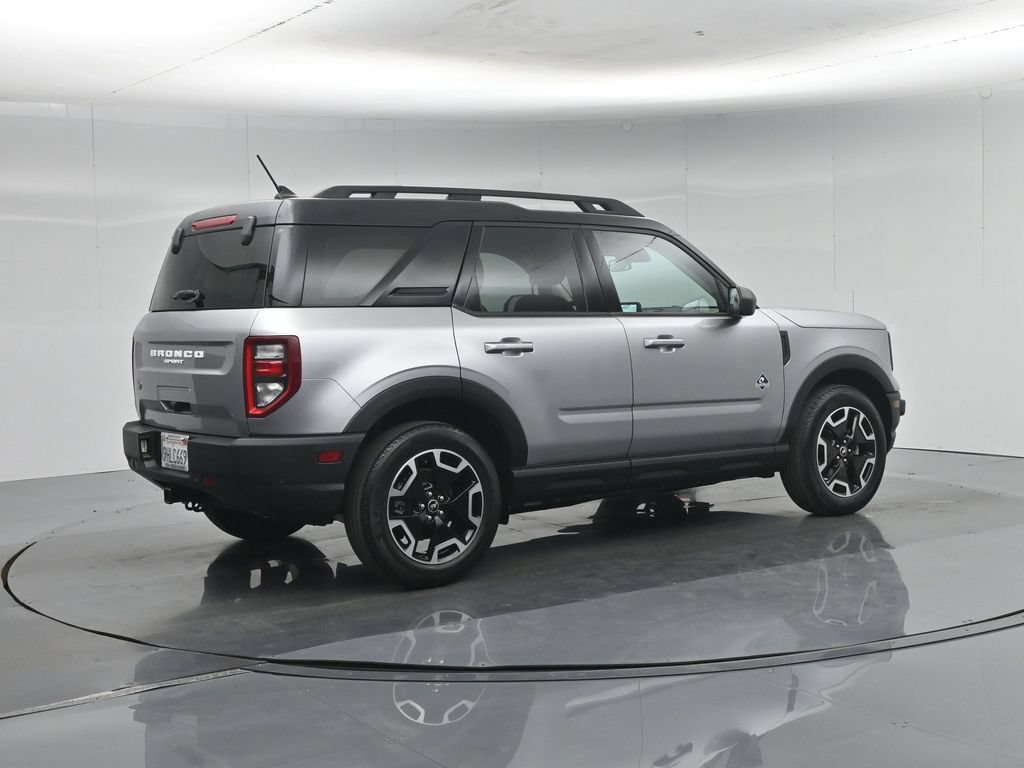 Certified 2023 Ford Bronco Sport Outer Banks w/ Tech Package AWD/4WD image 30