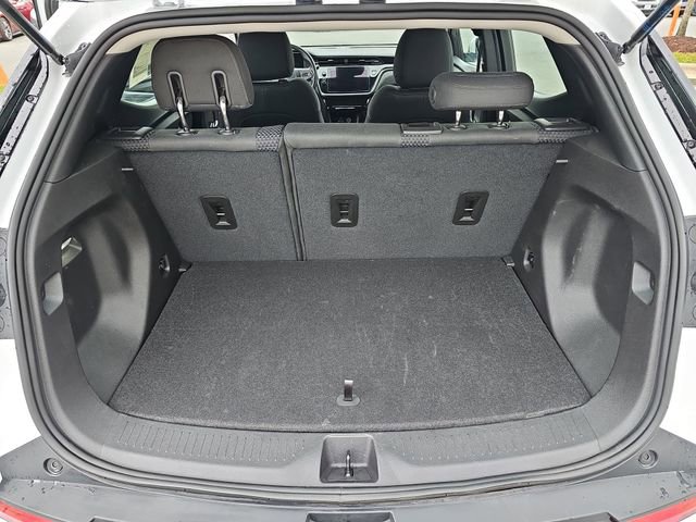 Used 2023 Chevrolet Bolt EUV LT w/ Driver Confidence Package FWD image 12