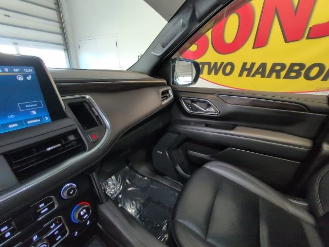 Used 2023 Chevrolet Suburban Z71 image 26