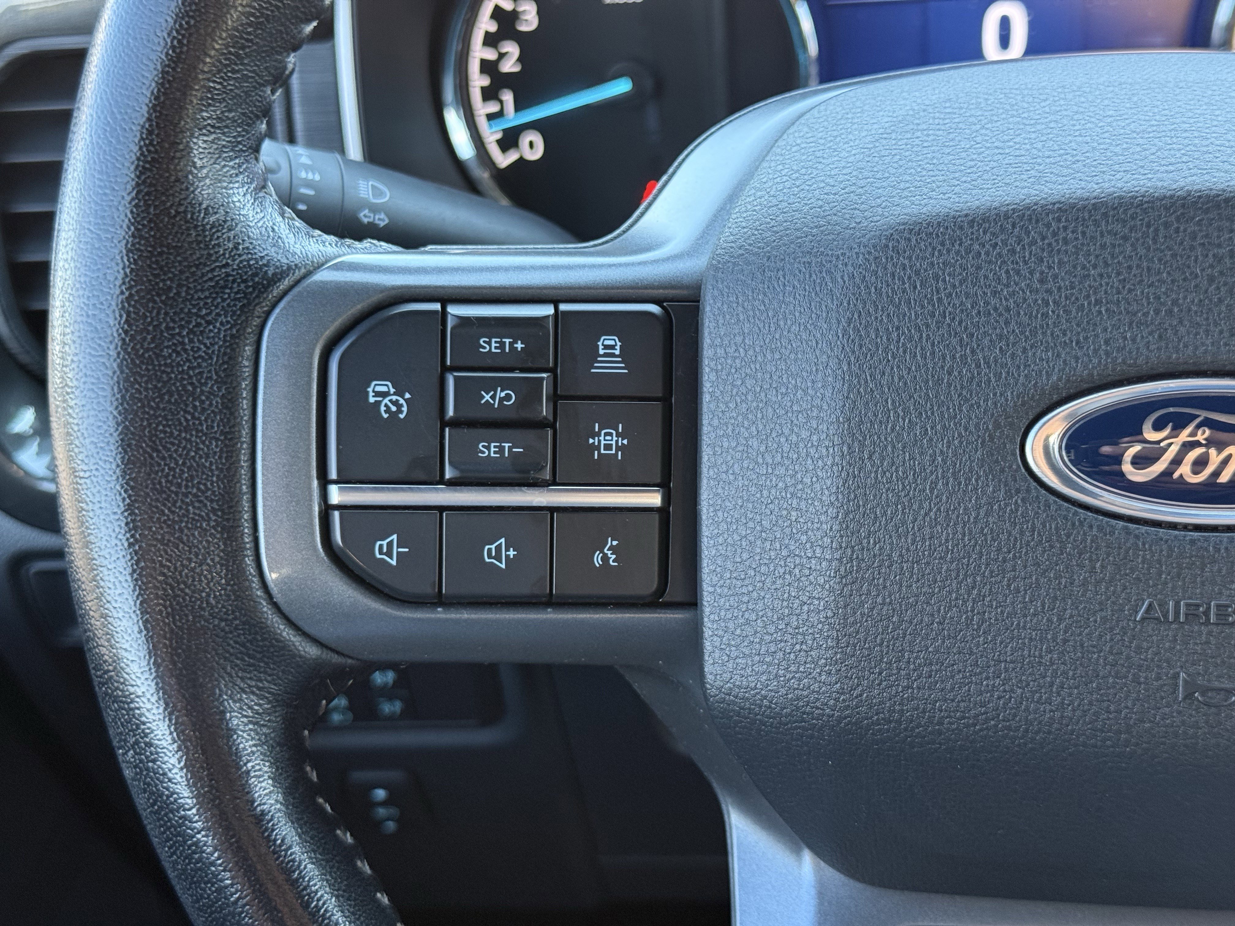 Certified 2021 Ford F150 XLT w/ Equipment Group 302A High image 25