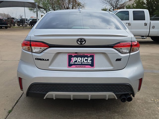 Used 2022 Toyota Corolla SE image 6