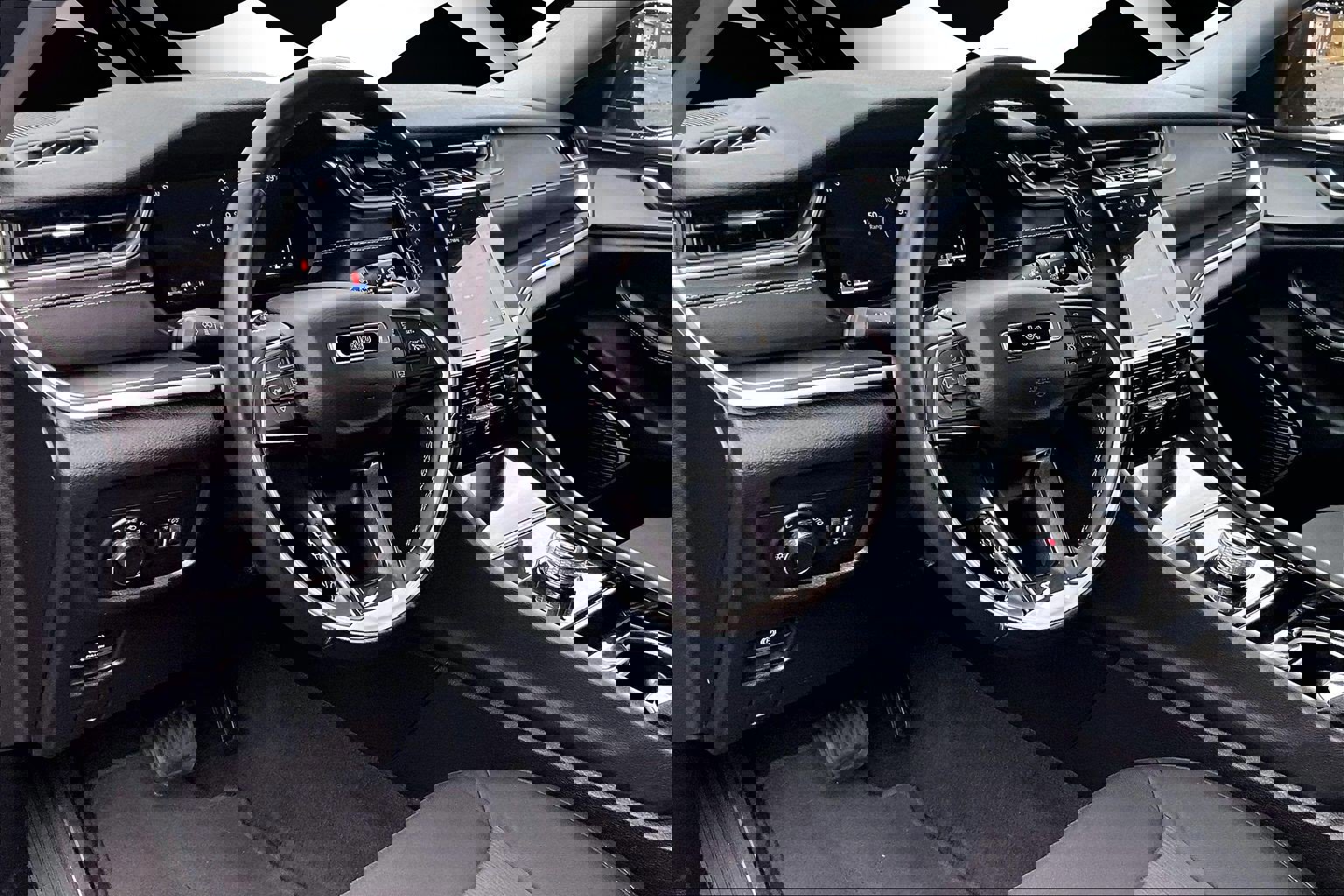 Used 2021 Jeep Grand Cherokee L Laredo w/ Luxury Tech Group I image 13