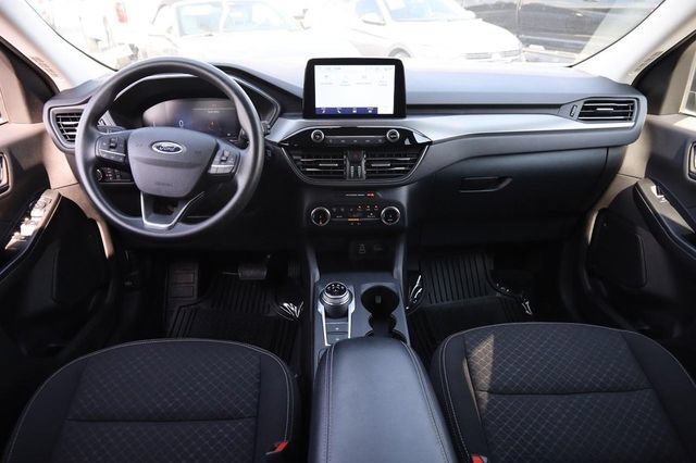 Certified 2025 Ford Escape Active FWD image 21